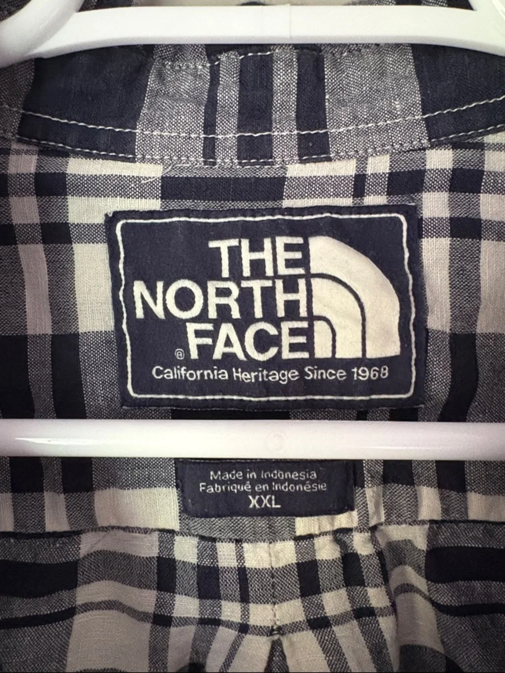 THE NORTH FACE Men’s Blue Plaid Linen Long Sleeve Button Down